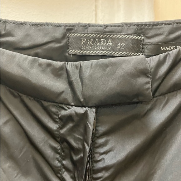 Prada exercise pants. Size 2 - Picture 5 of 10